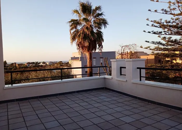 Le Terrazze Di Mineo 度假居 *