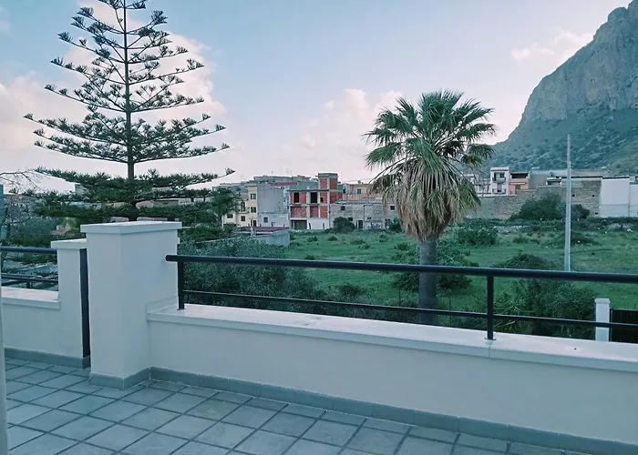 Le Terrazze Di Mineo Hébergement de vacances *